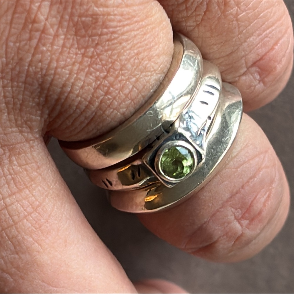 Silpada Stack Ring With Peridot Gemstone - image 1
